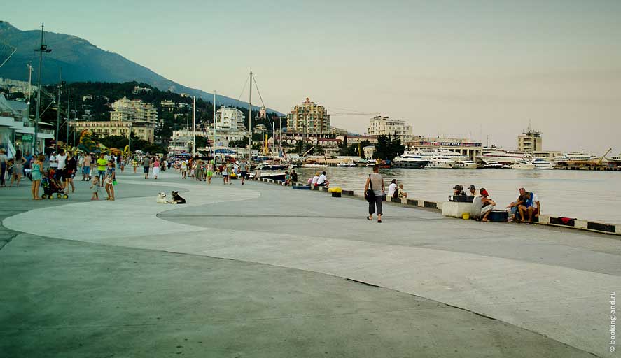 Новостройки с видом на черное море